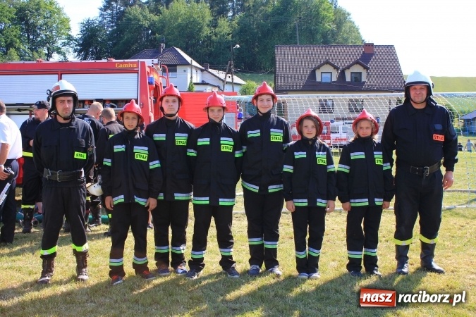 Zdjęcie w galerii na portalu naszraciborz.pl: Pogrzebień zwycięzcą gminnych zawodów sportowo-pożarniczych wiadomości z regionu