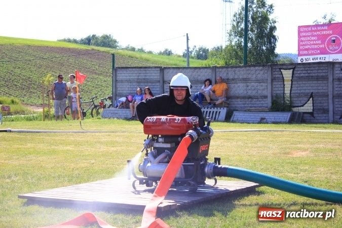 Zdjęcie w galerii na portalu naszraciborz.pl: Pogrzebień zwycięzcą gminnych zawodów sportowo-pożarniczych wiadomości z regionu