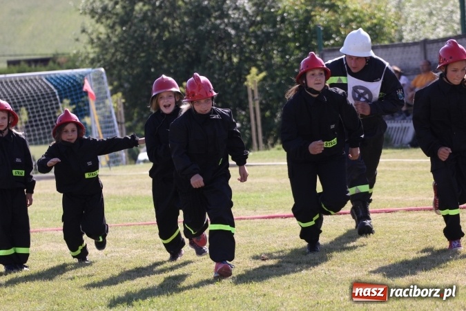 Zdjęcie w galerii na portalu naszraciborz.pl: Pogrzebień zwycięzcą gminnych zawodów sportowo-pożarniczych wiadomości z regionu