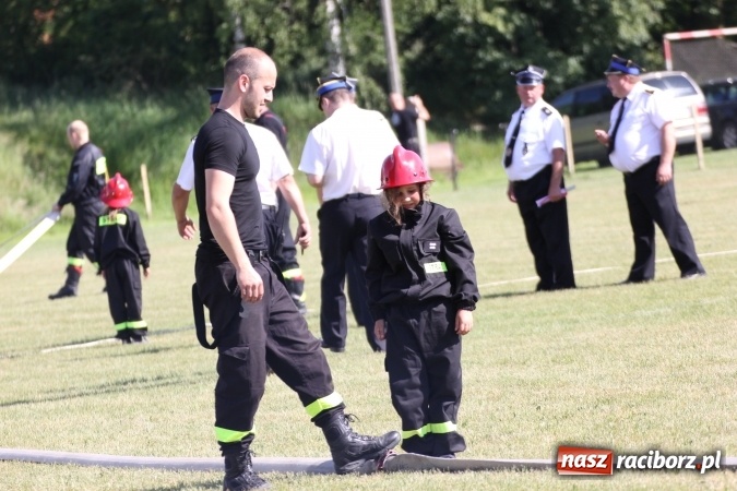 Zdjęcie w galerii na portalu naszraciborz.pl: Pogrzebień zwycięzcą gminnych zawodów sportowo-pożarniczych wiadomości z regionu
