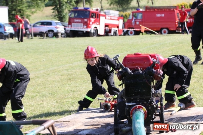 Zdjęcie w galerii na portalu naszraciborz.pl: Pogrzebień zwycięzcą gminnych zawodów sportowo-pożarniczych wiadomości z regionu