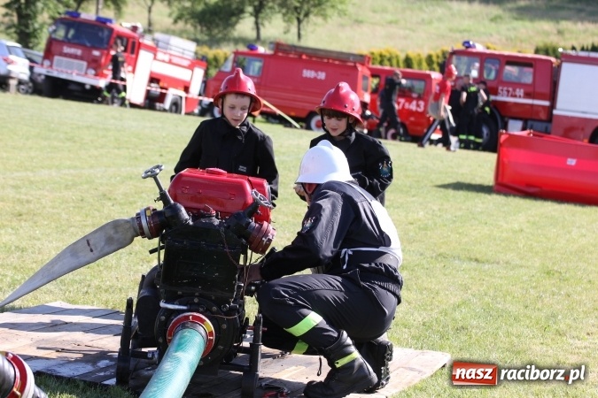 Zdjęcie w galerii na portalu naszraciborz.pl: Pogrzebień zwycięzcą gminnych zawodów sportowo-pożarniczych wiadomości z regionu