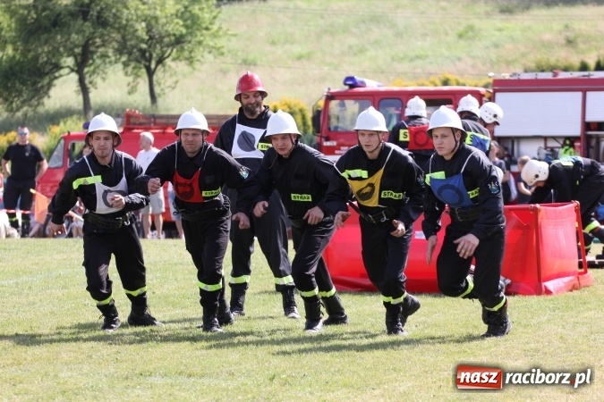 Zdjęcie w galerii na portalu naszraciborz.pl: Pogrzebień zwycięzcą gminnych zawodów sportowo-pożarniczych wiadomości z regionu