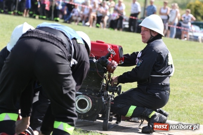 Zdjęcie w galerii na portalu naszraciborz.pl: Pogrzebień zwycięzcą gminnych zawodów sportowo-pożarniczych wiadomości z regionu