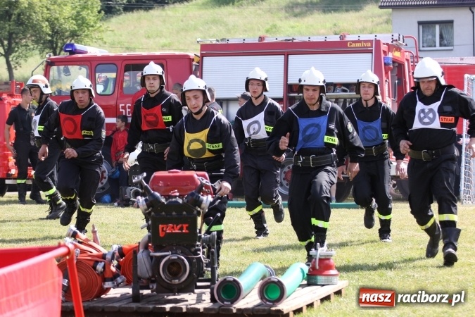 Zdjęcie w galerii na portalu naszraciborz.pl: Pogrzebień zwycięzcą gminnych zawodów sportowo-pożarniczych wiadomości z regionu