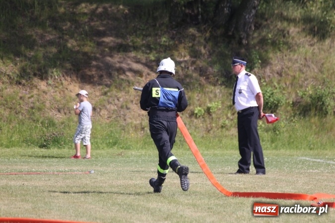 Zdjęcie w galerii na portalu naszraciborz.pl: Pogrzebień zwycięzcą gminnych zawodów sportowo-pożarniczych wiadomości z regionu