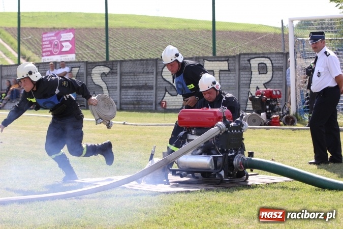 Zdjęcie w galerii na portalu naszraciborz.pl: Pogrzebień zwycięzcą gminnych zawodów sportowo-pożarniczych wiadomości z regionu