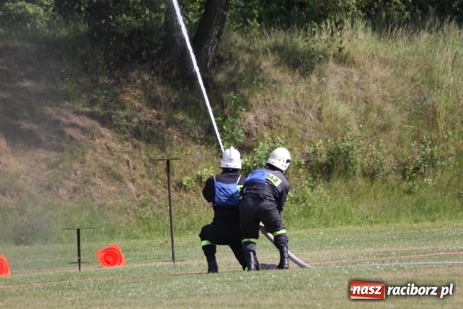 Zdjęcie w galerii na portalu naszraciborz.pl: Pogrzebień zwycięzcą gminnych zawodów sportowo-pożarniczych wiadomości z regionu