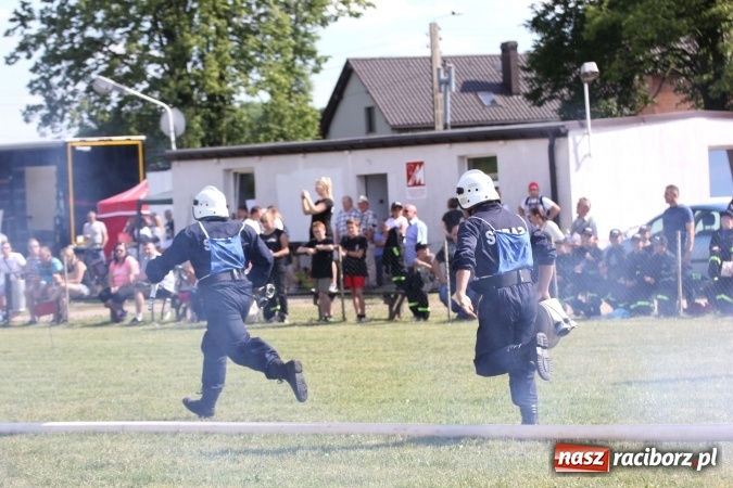 Zdjęcie w galerii na portalu naszraciborz.pl: Pogrzebień zwycięzcą gminnych zawodów sportowo-pożarniczych wiadomości z regionu