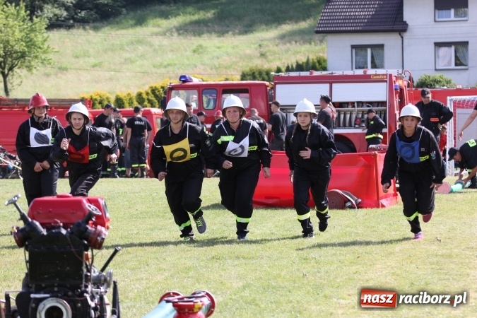 Zdjęcie w galerii na portalu naszraciborz.pl: Pogrzebień zwycięzcą gminnych zawodów sportowo-pożarniczych wiadomości z regionu