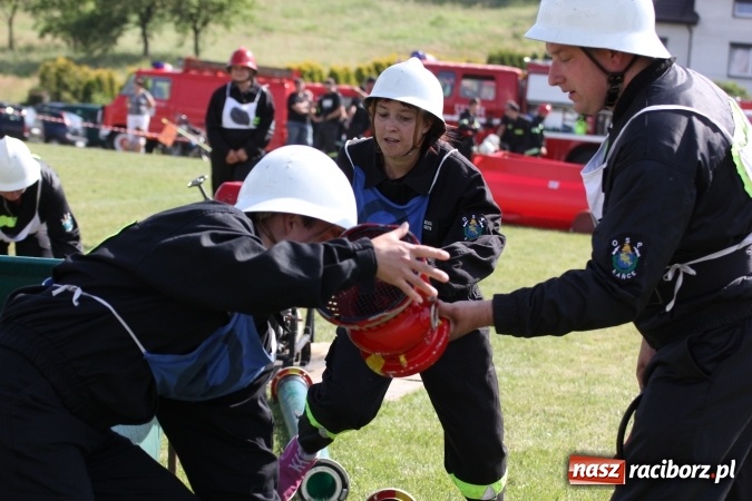Zdjęcie w galerii na portalu naszraciborz.pl: Pogrzebień zwycięzcą gminnych zawodów sportowo-pożarniczych wiadomości z regionu