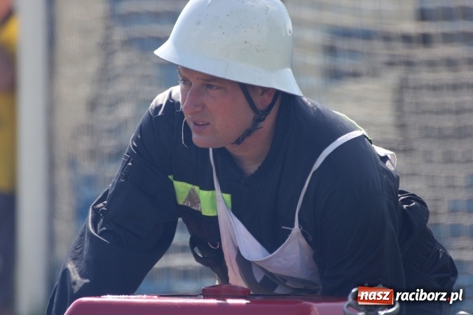 Zdjęcie w galerii na portalu naszraciborz.pl: Pogrzebień zwycięzcą gminnych zawodów sportowo-pożarniczych wiadomości z regionu