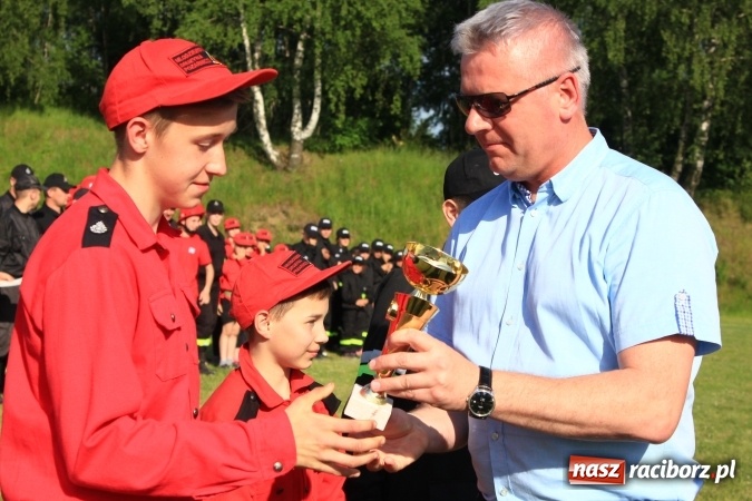 Zdjęcie w galerii na portalu naszraciborz.pl: Pogrzebień zwycięzcą gminnych zawodów sportowo-pożarniczych wiadomości z regionu