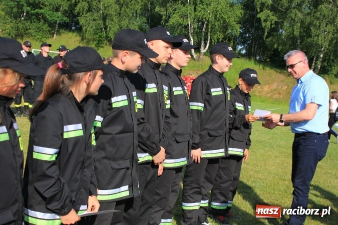 Zdjęcie w galerii na portalu naszraciborz.pl: Pogrzebień zwycięzcą gminnych zawodów sportowo-pożarniczych wiadomości z regionu