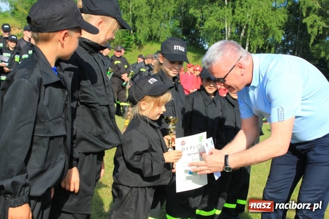Zdjęcie w galerii na portalu naszraciborz.pl: Pogrzebień zwycięzcą gminnych zawodów sportowo-pożarniczych wiadomości z regionu