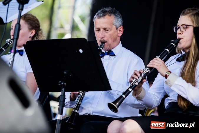 Zdjęcie w galerii na portalu naszraciborz.pl: Bartnicky Band na zakończenie obchodów Dni Raciborza wiadomości z regionu