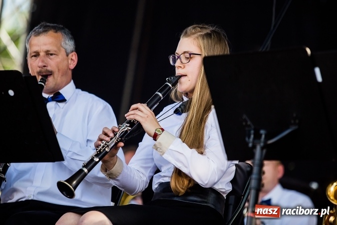 Zdjęcie w galerii na portalu naszraciborz.pl: Bartnicky Band na zakończenie obchodów Dni Raciborza wiadomości z regionu