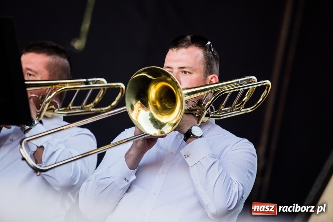 Zdjęcie w galerii na portalu naszraciborz.pl: Bartnicky Band na zakończenie obchodów Dni Raciborza wiadomości z regionu