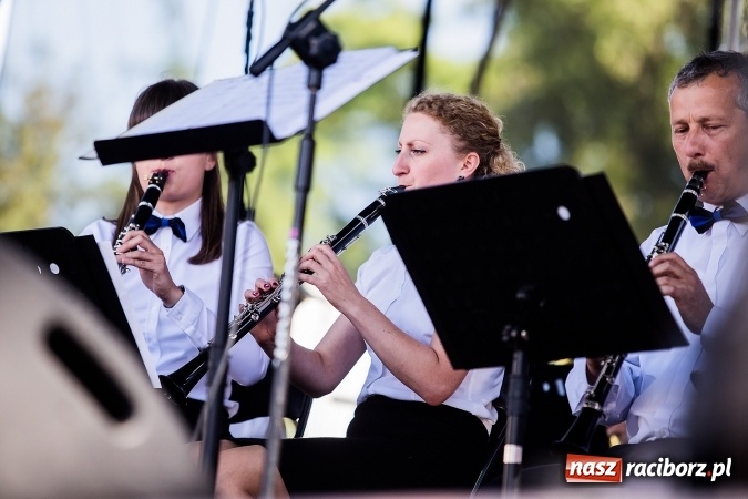 Zdjęcie w galerii na portalu naszraciborz.pl: Bartnicky Band na zakończenie obchodów Dni Raciborza wiadomości z regionu