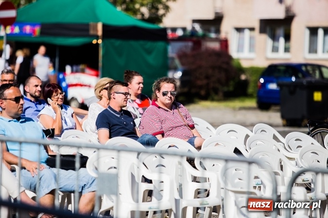 Zdjęcie w galerii na portalu naszraciborz.pl: Bartnicky Band na zakończenie obchodów Dni Raciborza wiadomości z regionu