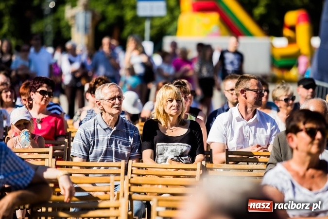 Zdjęcie w galerii na portalu naszraciborz.pl: Bartnicky Band na zakończenie obchodów Dni Raciborza wiadomości z regionu