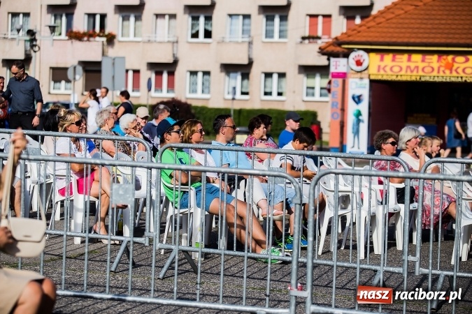 Zdjęcie w galerii na portalu naszraciborz.pl: Bartnicky Band na zakończenie obchodów Dni Raciborza wiadomości z regionu