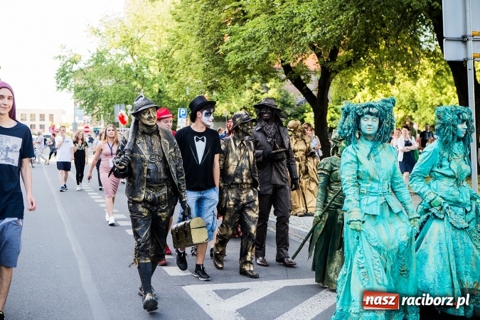 Zdjęcie w galerii na portalu naszraciborz.pl: Bartnicky Band na zakończenie obchodów Dni Raciborza wiadomości z regionu