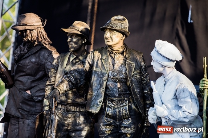 Zdjęcie w galerii na portalu naszraciborz.pl: Bartnicky Band na zakończenie obchodów Dni Raciborza wiadomości z regionu