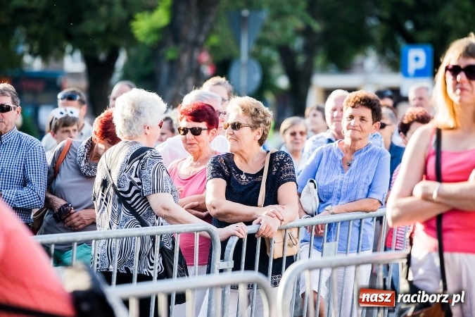 Zdjęcie w galerii na portalu naszraciborz.pl: Bartnicky Band na zakończenie obchodów Dni Raciborza wiadomości z regionu