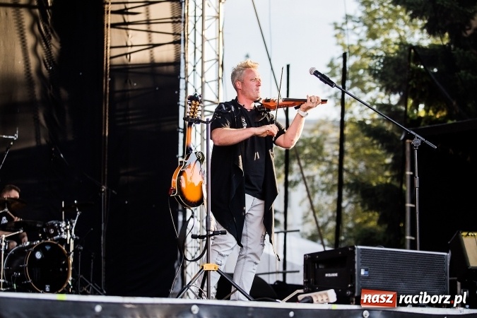 Zdjęcie w galerii na portalu naszraciborz.pl: Bartnicky Band na zakończenie obchodów Dni Raciborza wiadomości z regionu
