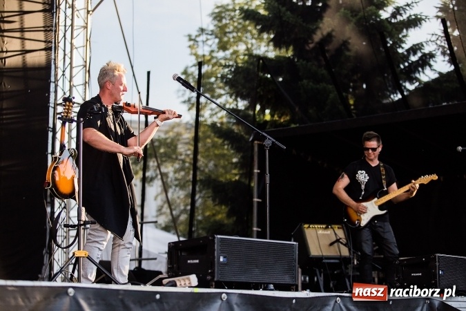 Zdjęcie w galerii na portalu naszraciborz.pl: Bartnicky Band na zakończenie obchodów Dni Raciborza wiadomości z regionu