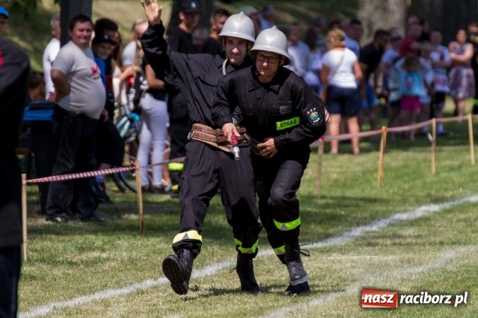 Zdjęcie w galerii na portalu naszraciborz.pl: Hat-trick Samborowic w gminnych zawodach sportowo-pożarniczych wiadomości z regionu