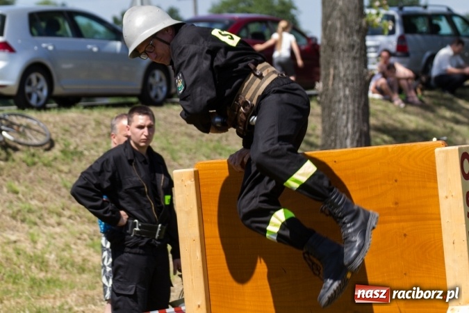 Zdjęcie w galerii na portalu naszraciborz.pl: Hat-trick Samborowic w gminnych zawodach sportowo-pożarniczych wiadomości z regionu