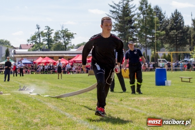 Zdjęcie w galerii na portalu naszraciborz.pl: Hat-trick Samborowic w gminnych zawodach sportowo-pożarniczych wiadomości z regionu