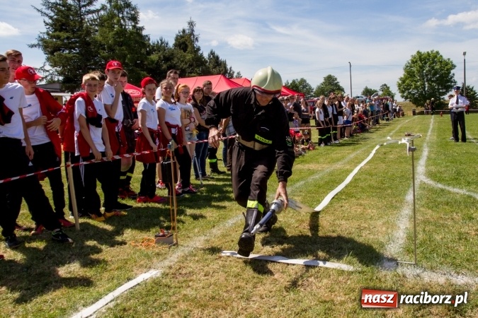 Zdjęcie w galerii na portalu naszraciborz.pl: Hat-trick Samborowic w gminnych zawodach sportowo-pożarniczych wiadomości z regionu