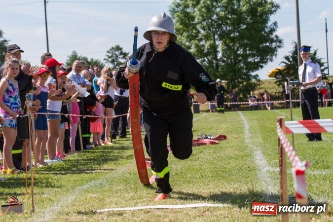 Zdjęcie w galerii na portalu naszraciborz.pl: Hat-trick Samborowic w gminnych zawodach sportowo-pożarniczych wiadomości z regionu