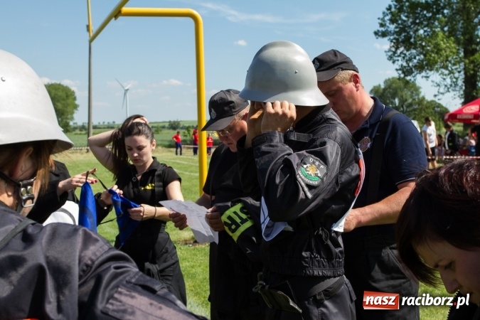 Zdjęcie w galerii na portalu naszraciborz.pl: Hat-trick Samborowic w gminnych zawodach sportowo-pożarniczych wiadomości z regionu