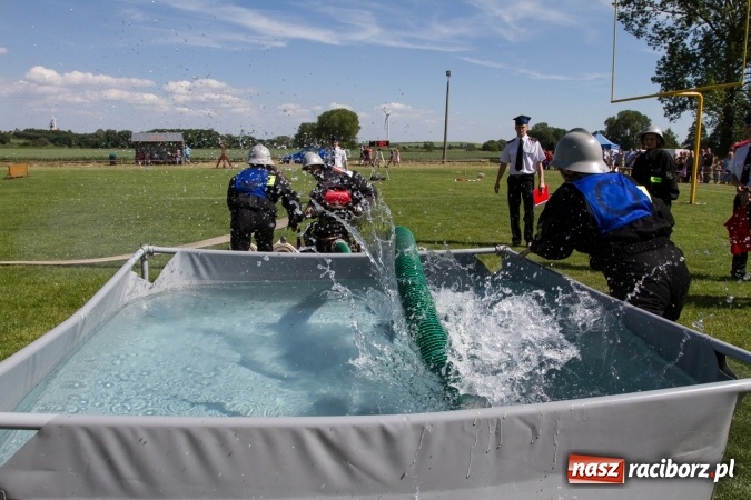 Zdjęcie w galerii na portalu naszraciborz.pl: Hat-trick Samborowic w gminnych zawodach sportowo-pożarniczych wiadomości z regionu
