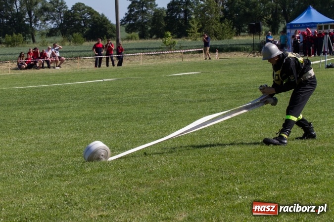 Zdjęcie w galerii na portalu naszraciborz.pl: Hat-trick Samborowic w gminnych zawodach sportowo-pożarniczych wiadomości z regionu