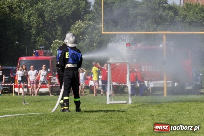Zdjęcie w galerii na portalu naszraciborz.pl: Hat-trick Samborowic w gminnych zawodach sportowo-pożarniczych wiadomości z regionu