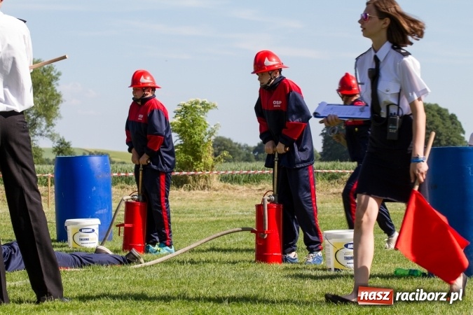 Zdjęcie w galerii na portalu naszraciborz.pl: Hat-trick Samborowic w gminnych zawodach sportowo-pożarniczych wiadomości z regionu