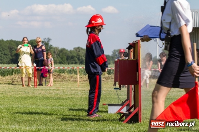 Zdjęcie w galerii na portalu naszraciborz.pl: Hat-trick Samborowic w gminnych zawodach sportowo-pożarniczych wiadomości z regionu