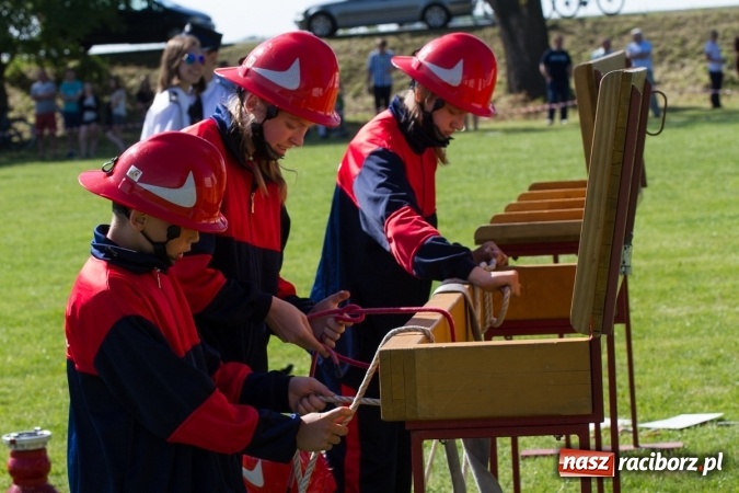 Zdjęcie w galerii na portalu naszraciborz.pl: Hat-trick Samborowic w gminnych zawodach sportowo-pożarniczych wiadomości z regionu