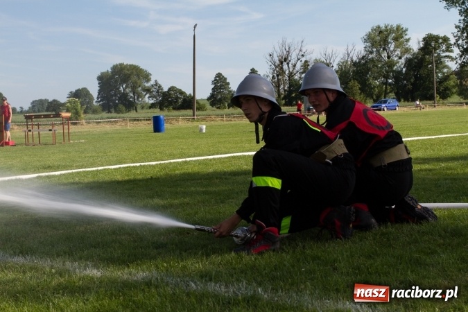 Zdjęcie w galerii na portalu naszraciborz.pl: Hat-trick Samborowic w gminnych zawodach sportowo-pożarniczych wiadomości z regionu