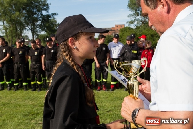 Zdjęcie w galerii na portalu naszraciborz.pl: Hat-trick Samborowic w gminnych zawodach sportowo-pożarniczych wiadomości z regionu