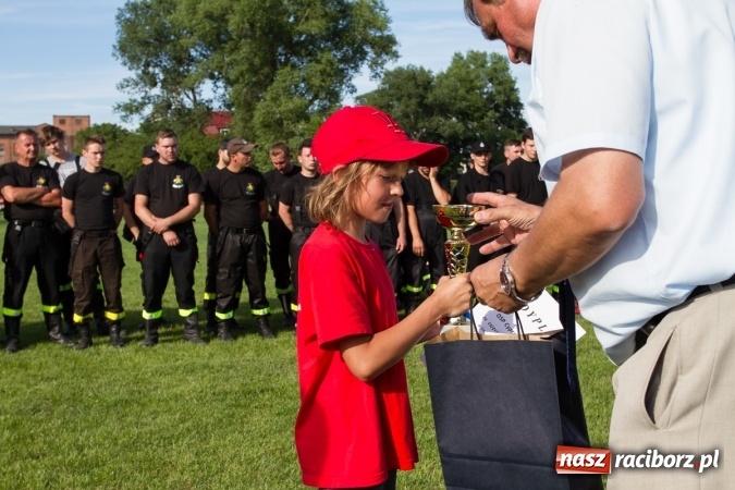 Zdjęcie w galerii na portalu naszraciborz.pl: Hat-trick Samborowic w gminnych zawodach sportowo-pożarniczych wiadomości z regionu