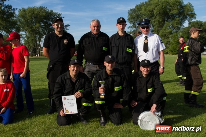 Zdjęcie w galerii na portalu naszraciborz.pl: Hat-trick Samborowic w gminnych zawodach sportowo-pożarniczych wiadomości z regionu