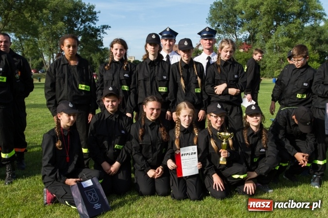 Zdjęcie w galerii na portalu naszraciborz.pl: Hat-trick Samborowic w gminnych zawodach sportowo-pożarniczych wiadomości z regionu