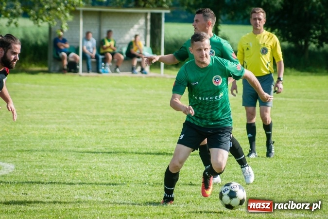 Zdjęcie w galerii na portalu naszraciborz.pl: B klasa: Bieńkowice poddały mecz. Rezerwy Turzy Śląskiej coraz bliżej baraży wiadomości z regionu
