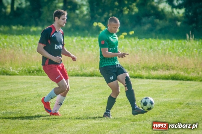 Zdjęcie w galerii na portalu naszraciborz.pl: B klasa: Bieńkowice poddały mecz. Rezerwy Turzy Śląskiej coraz bliżej baraży wiadomości z regionu